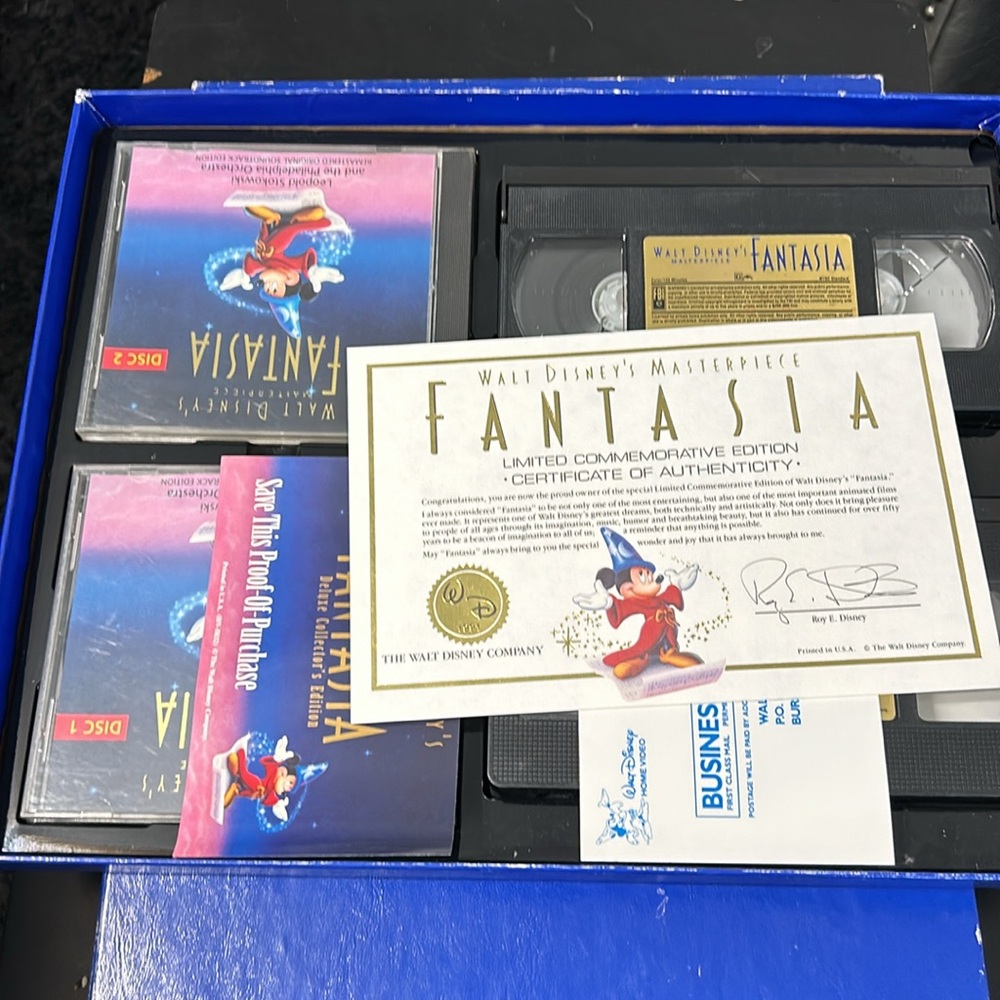 Walt Disney's Fantasia Deluxe Collector's Edition Set VHS DVD BOOK Certificate - Picture 4 of 10